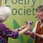 Lizzi Thistlethwayte receives the Rose Bowl. Lizzi Thistlethwayte receives the Rose Bowl.