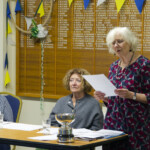 Elizabeth Cook reading after the awards. Elizabeth Cook reading after the awards.