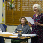 Elizabeth Cook reading after the awards. Elizabeth Cook reading after the awards.