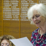 Elizabeth Cook reading after the awards. Elizabeth Cook reading after the awards.