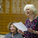 Elizabeth Cook reading after the awards. Elizabeth Cook reading after the awards.